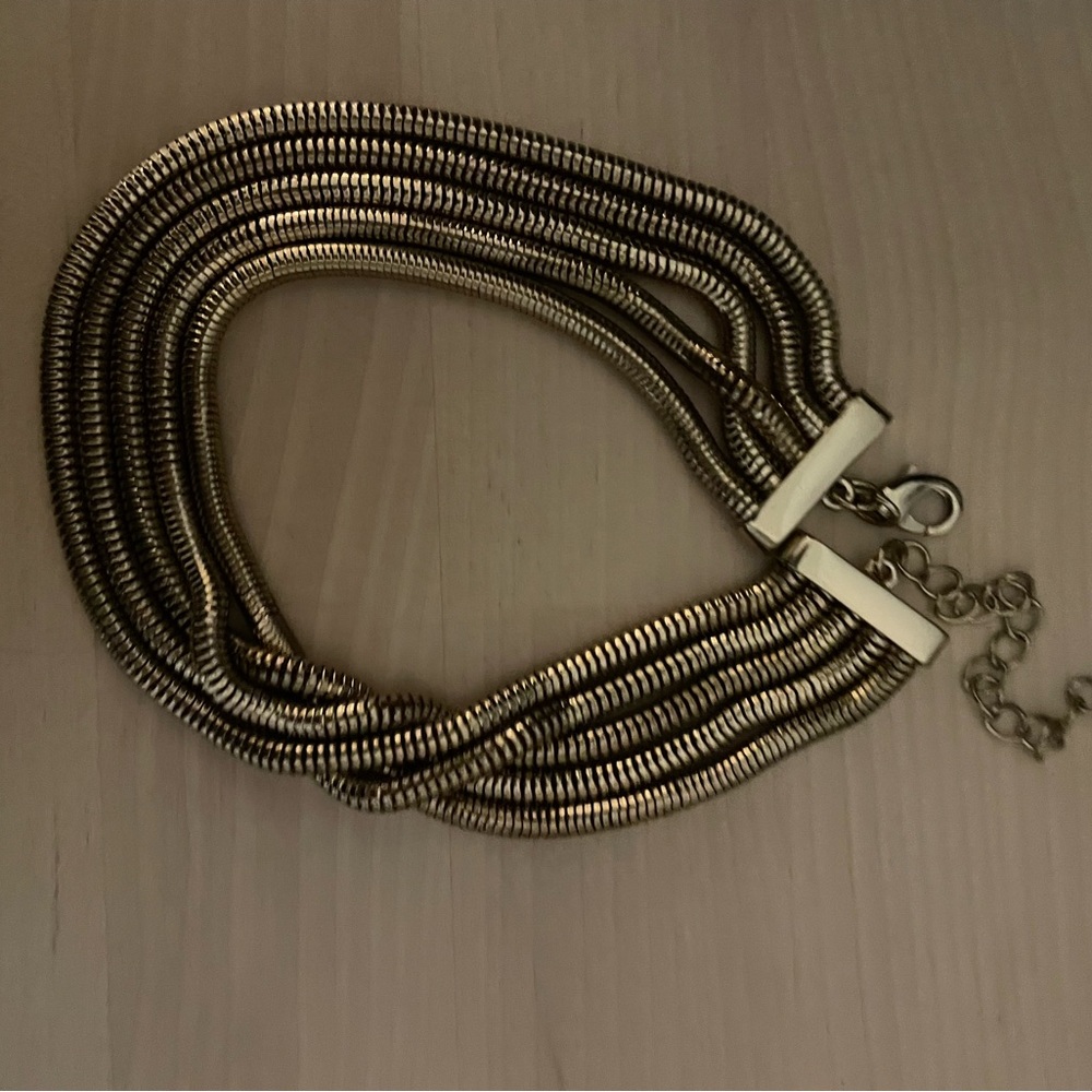 Costume gold choker